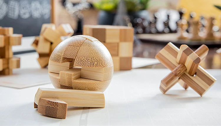 IQ Brain Teaser Kong Ming Lock Lu Ban Lock 3D Puzzle Kids Toys Baby Game Puzzle Toys Interlocking Educational Toys For Children