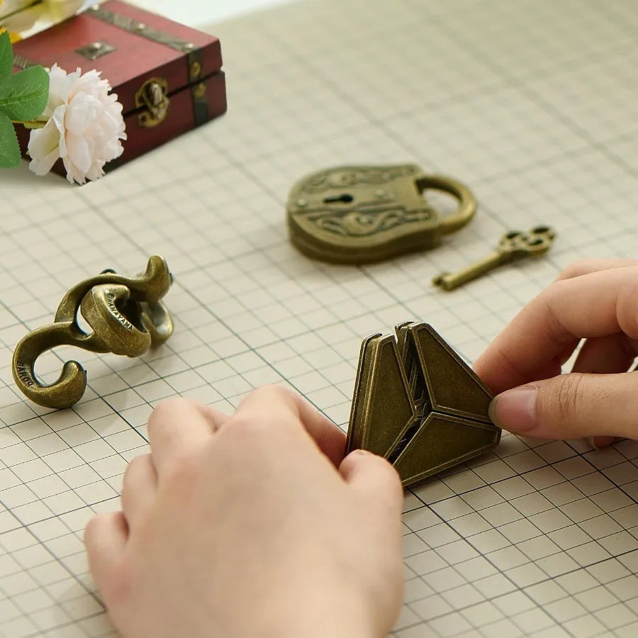 3Pcs Set Metal Brain Teaser Puzzle Toys IQ Challenge Games Solution Unlock for Kids & Adults Perfect Party Challenge Gift